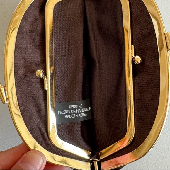Vintage Eel Skin Kiss Lock Coinpurse Brown - Picture 6 of 6